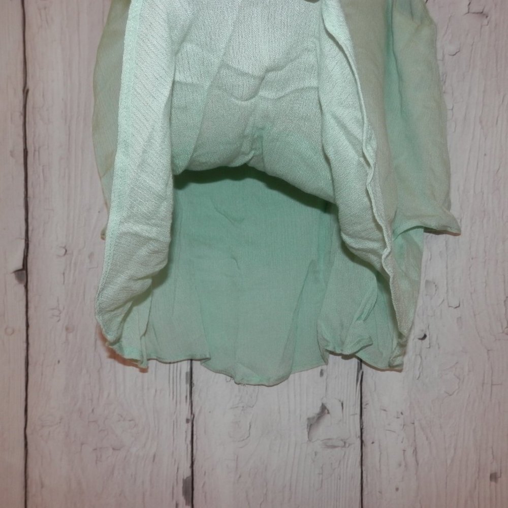 Emmelee Womens Small Lime Green Tiered Tank Top - Picture 3 of 8